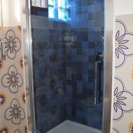 Casa Vacanze Vista Mare شقة *